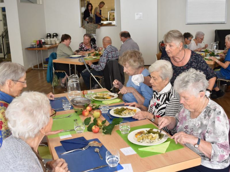 Jubilé de 25 ans du Zäme Zmittag